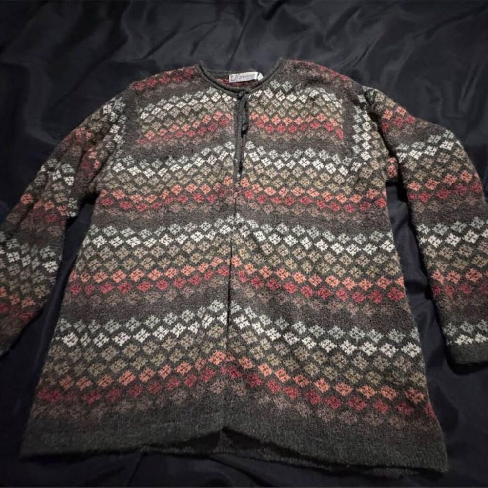 Dressbarn Cardigan fuzzy, wool-blend] traditional nordic pattern. 1X plus size